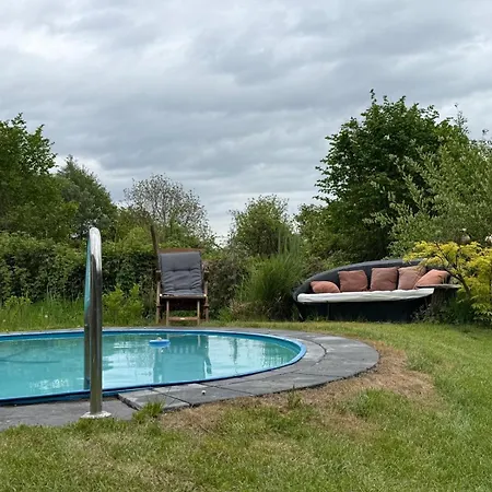 Hébergement de vacances Garten Und Pool Und Gaestehaus Oderberg