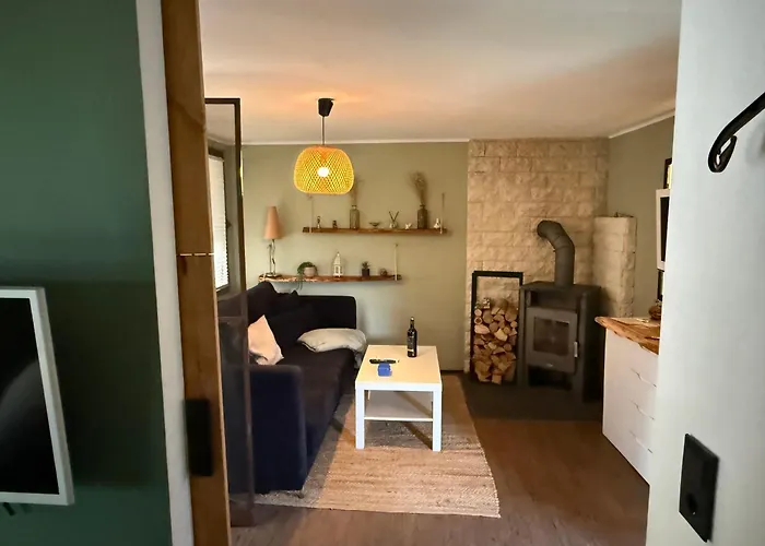 بيت للعطل Garten Und Pool Und Gaestehaus *