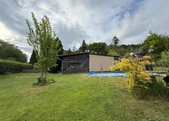 Garten Und Pool Und Gaestehaus Oderberg